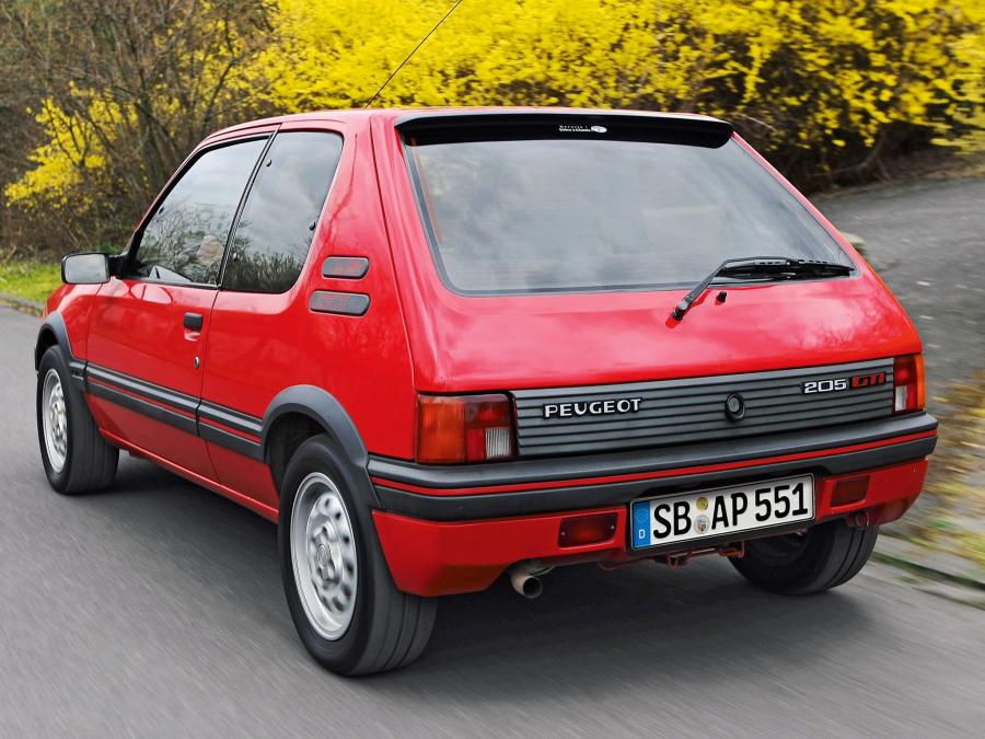  Peugeot 205 1.6 GTI 1983 года  (фото 24 из 32)